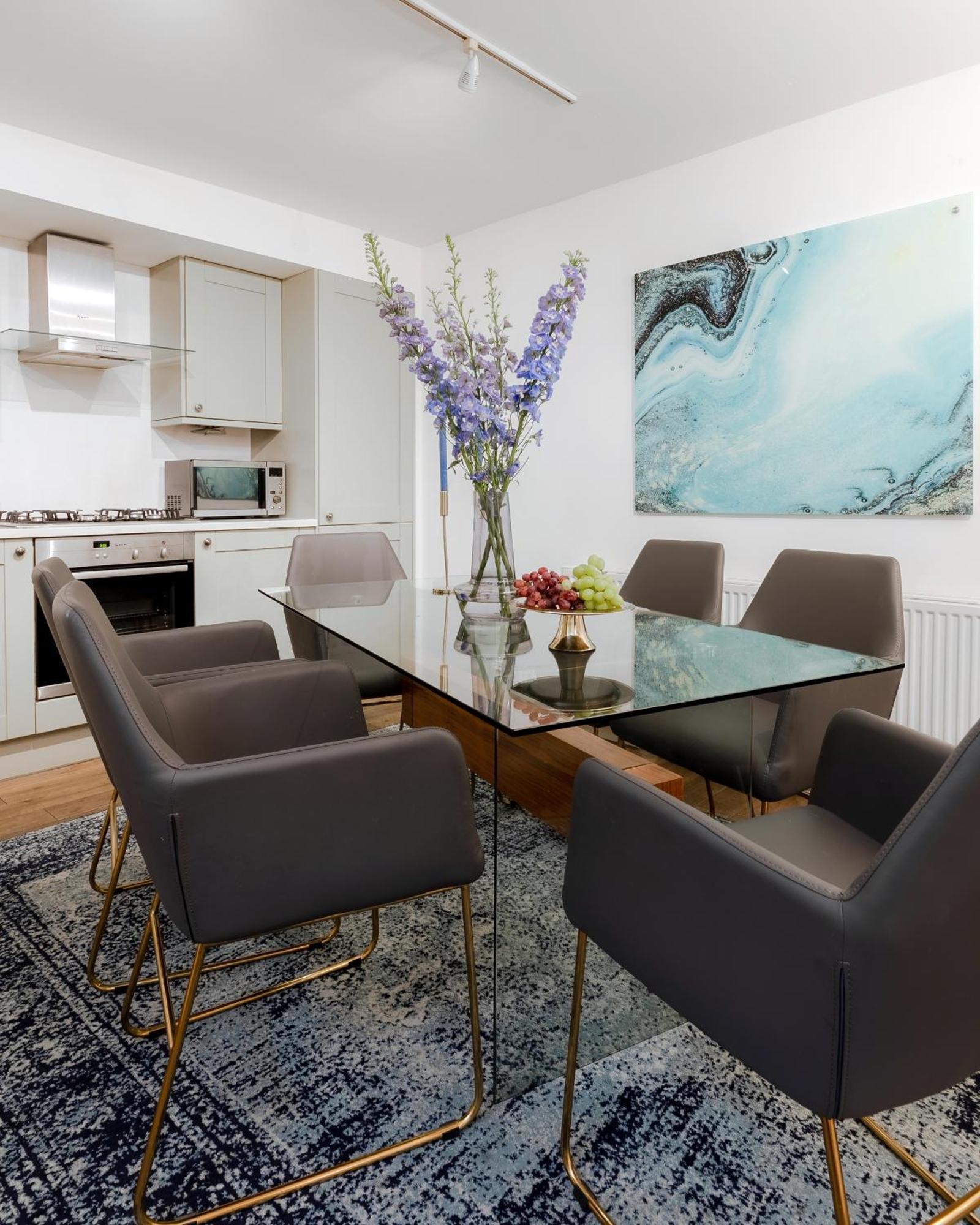 Rare Find Off Oxford St! Soho 5Bed Design House For Xxl Groups Apartment London Bagian luar foto