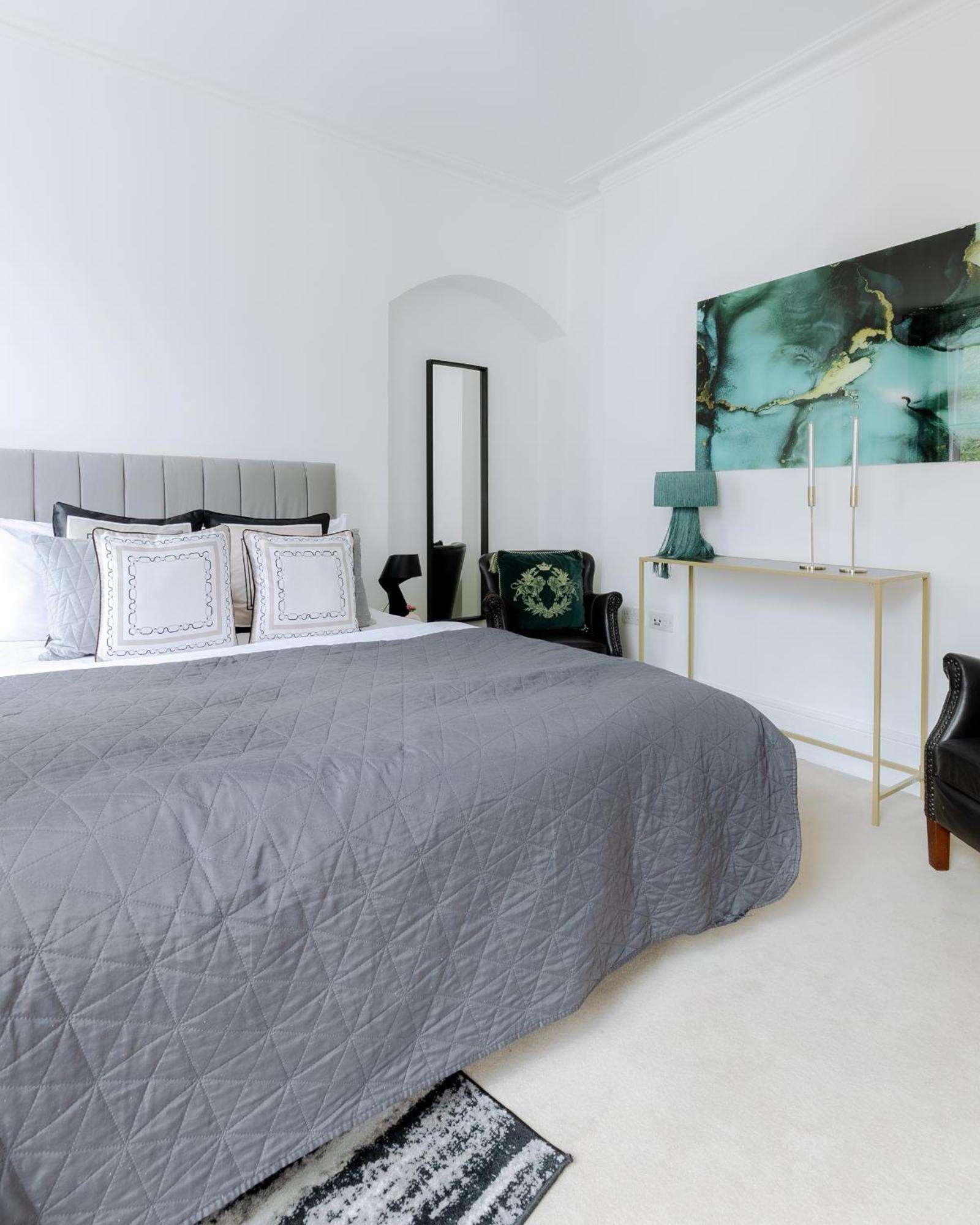 Rare Find Off Oxford St! Soho 5Bed Design House For Xxl Groups Apartment London Ruang foto